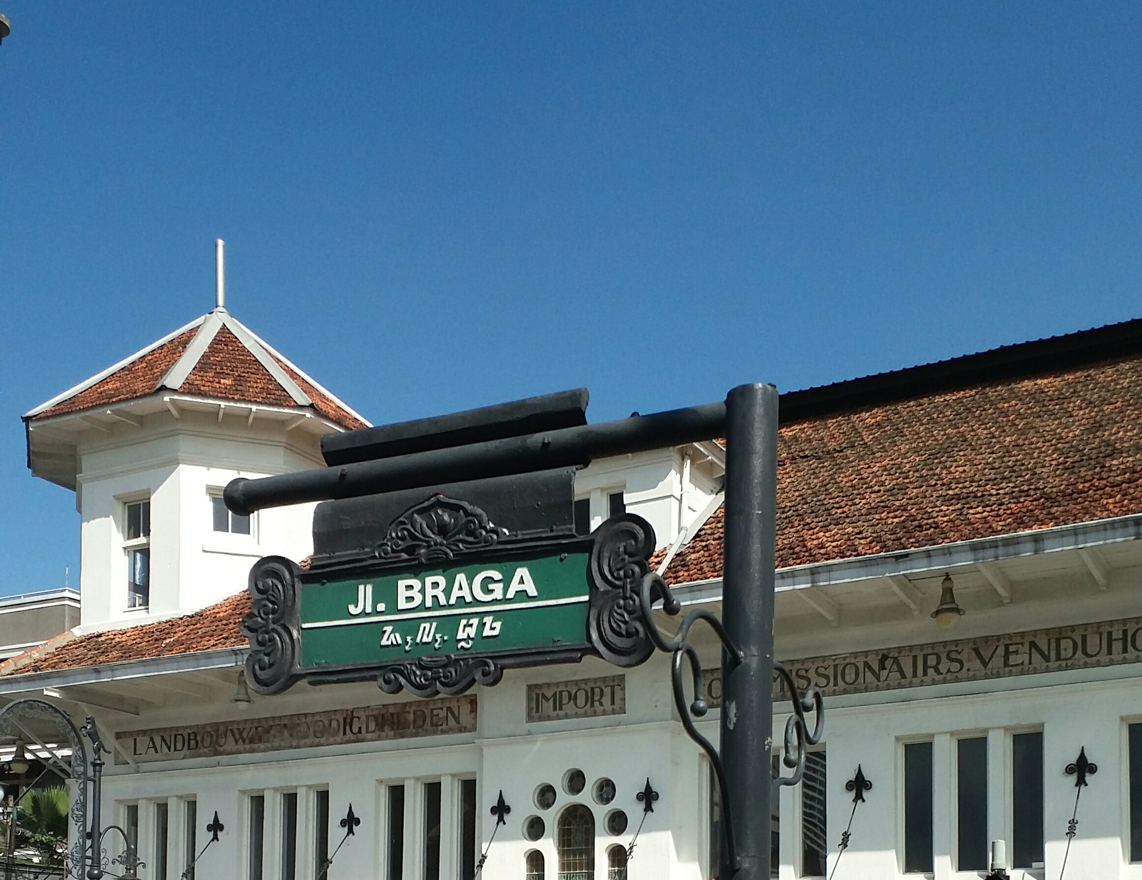 Jl. Braga
