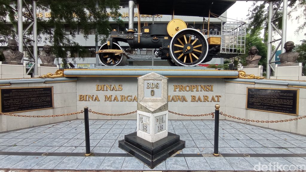 Nol(0) Kilometer Bandung